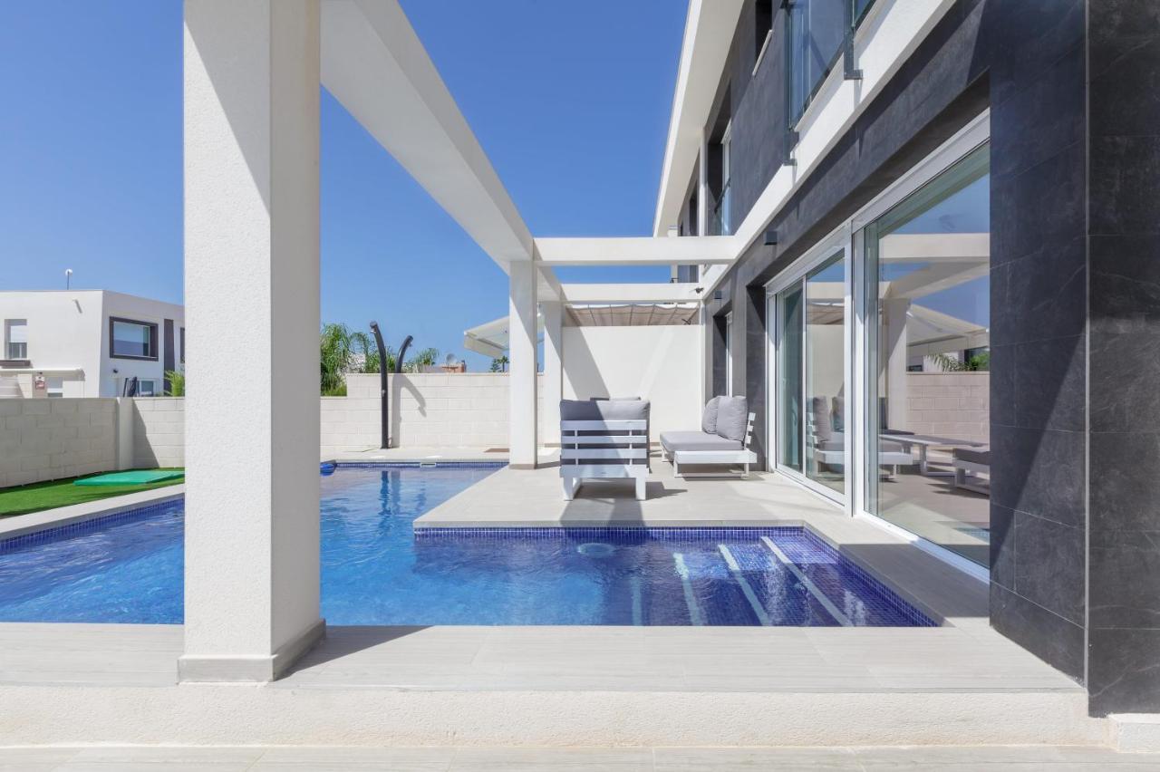 Puerto Marino Casa Bos Dolpfin Wellness Luxury Entire Villa Pool & Jacuzzi Gran Alacant Near Beach מראה חיצוני תמונה