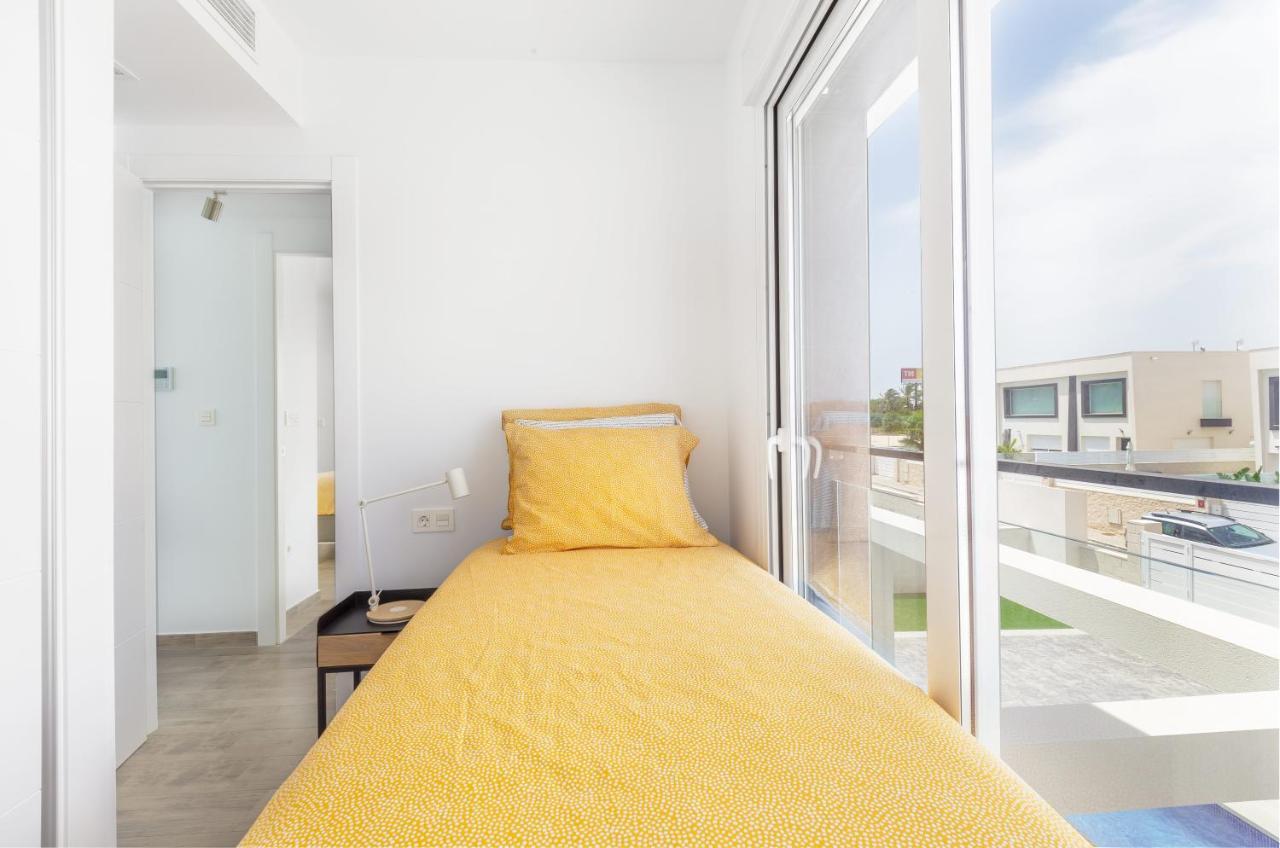 Puerto Marino Casa Bos Dolpfin Wellness Luxury Entire Villa Pool & Jacuzzi Gran Alacant Near Beach מראה חיצוני תמונה