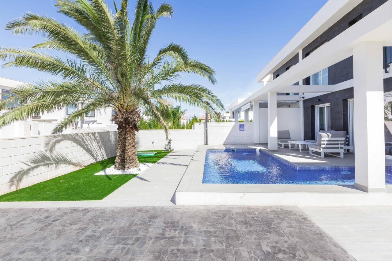 Puerto Marino Casa Bos Dolpfin Wellness Luxury Entire Villa Pool & Jacuzzi Gran Alacant Near Beach מראה חיצוני תמונה