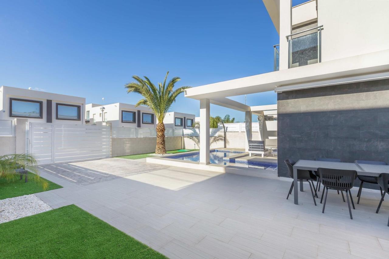 Puerto Marino Casa Bos Dolpfin Wellness Luxury Entire Villa Pool & Jacuzzi Gran Alacant Near Beach מראה חיצוני תמונה